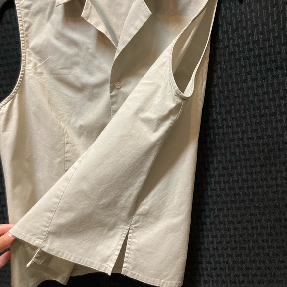 Calvin Klein Jeans sleeveless blouse - Picture 4 of 6